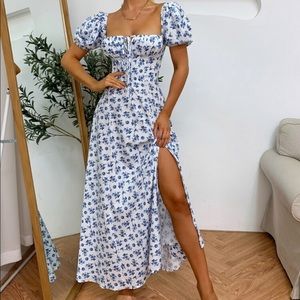 Floral cottagecore cute summer maxi dress!